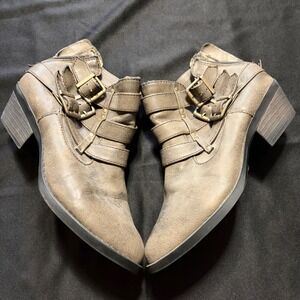 Jellypop Brown Distressed Buckle Strap Ankle Boots Womens 8 Back Zip Moto Style